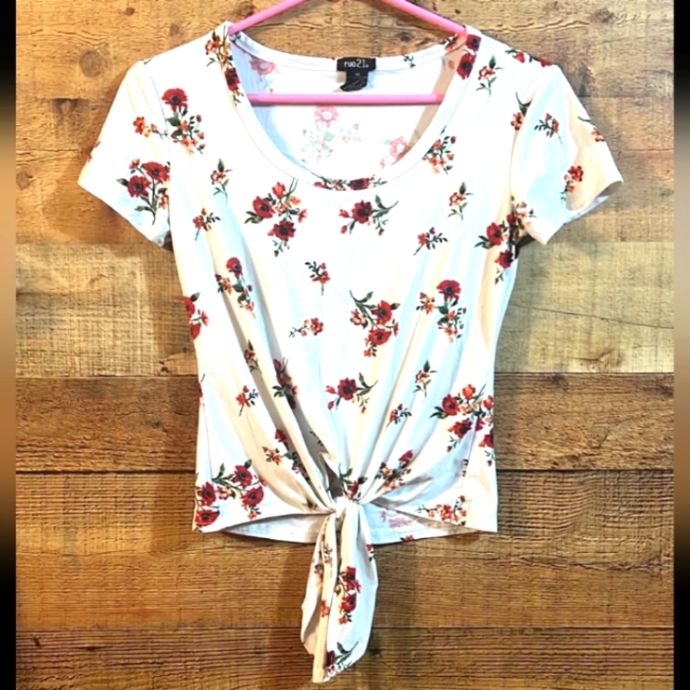 Sold Rue 21 Floral Top